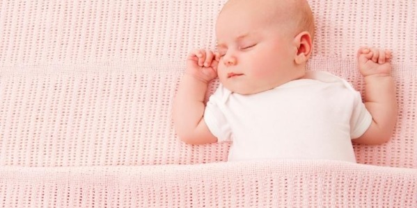 Sueño en verano: el bebé no duerme bien